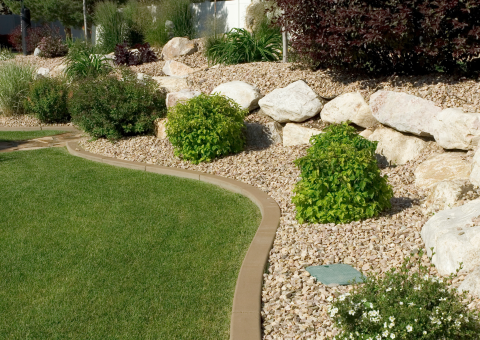 Sustainable Landscaping Practices - featured